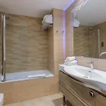 ゴティコ 4*